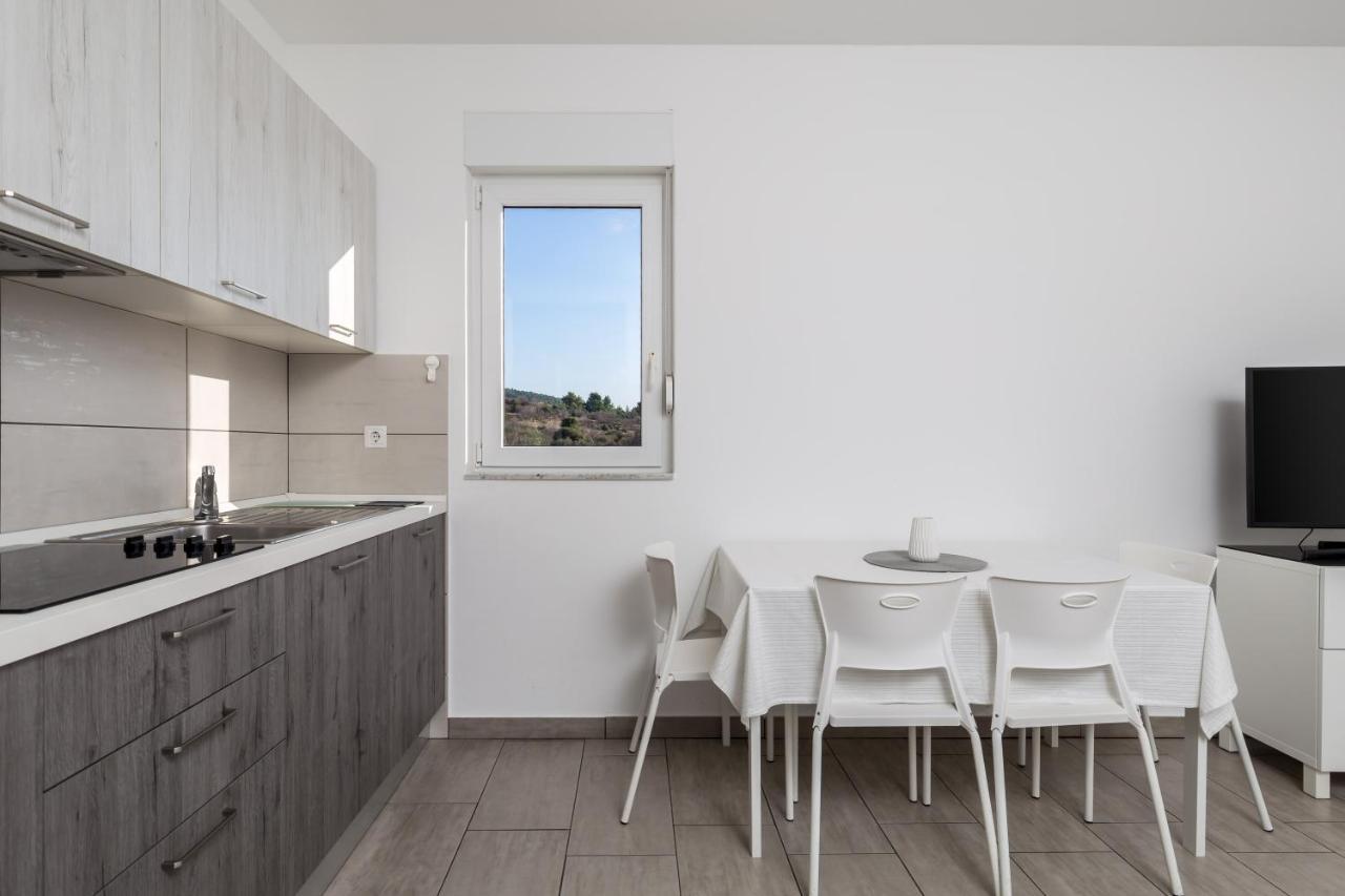 Apartment Tonka Barbat na Rabu Exterior foto